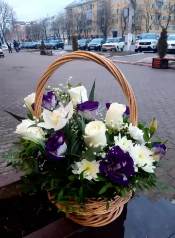 Композиция «Арабис» от интернет-магазина цветов в 