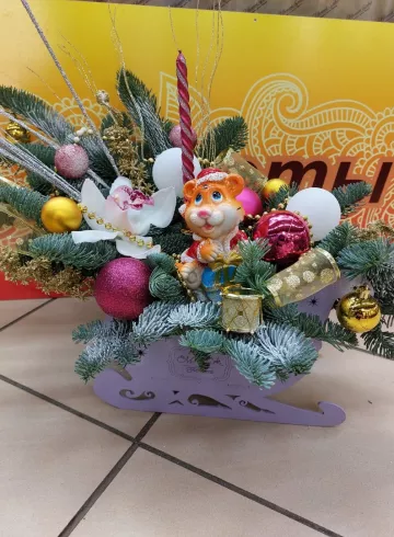 Саночки малые от интернет-магазина цветов в 