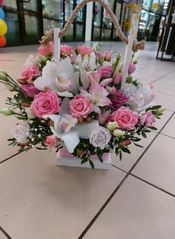 Композиция № 13 от интернет-магазина цветов в 