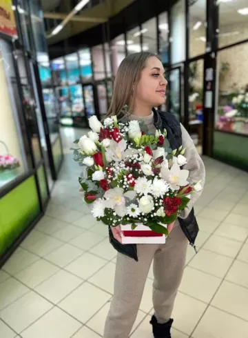 Композиция в ящике Каприз