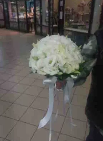 свадебный букет из эустом