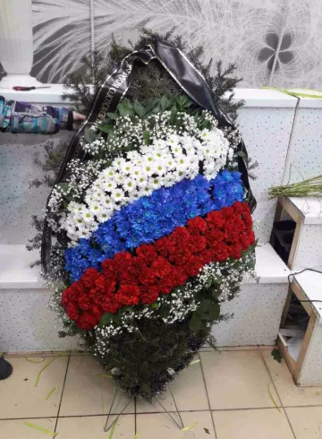 Триколор от интернет-магазина цветов в 