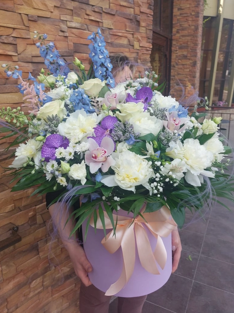 Коробочка Флорида от интернет-магазина цветов в 