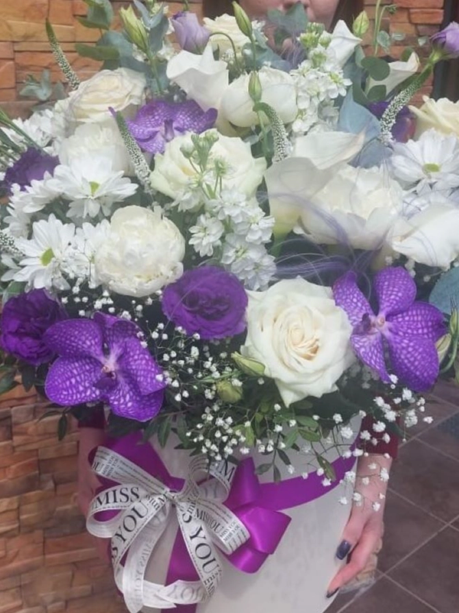 Композиция Смелые чувства от интернет-магазина цветов в 