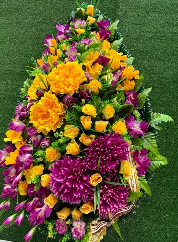  Венок искусственный #3 от интернет-магазина цветов в 