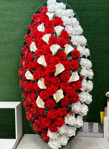 Венок искусственный #6 от интернет-магазина цветов в 