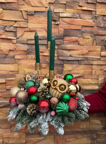 Новогодняя композиция 58 от интернет-магазина цветов в 