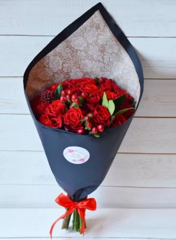 Букет &laquo;Красный&raquo; от интернет-магазина цветов в 