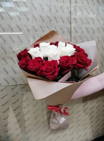 Букет из роз от интернет-магазина цветов в 