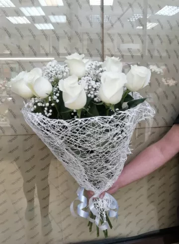 Букет из 11 роз от интернет-магазина цветов в 