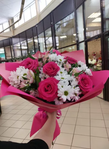 Сборный букет #1 от интернет-магазина цветов в 