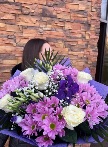 Букет «Амур» от интернет-магазина цветов в 