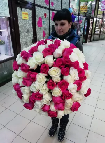 Букет «Розовое сияние» от интернет-магазина цветов в 