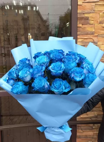 Букет синих роз от интернет-магазина цветов в 